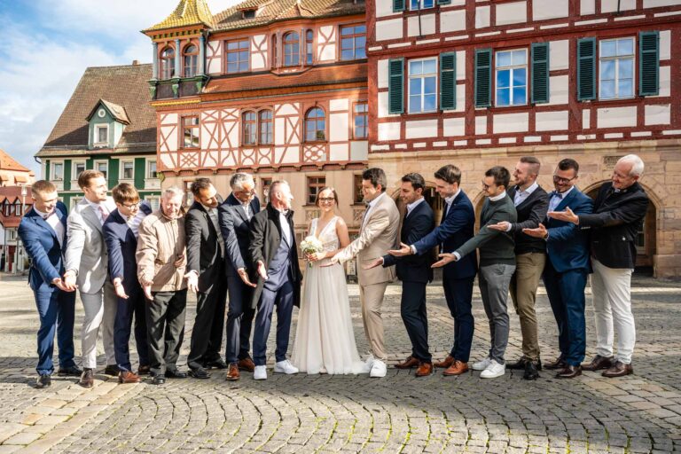 Gruppenbild Hochzeit Sheila und Constantin